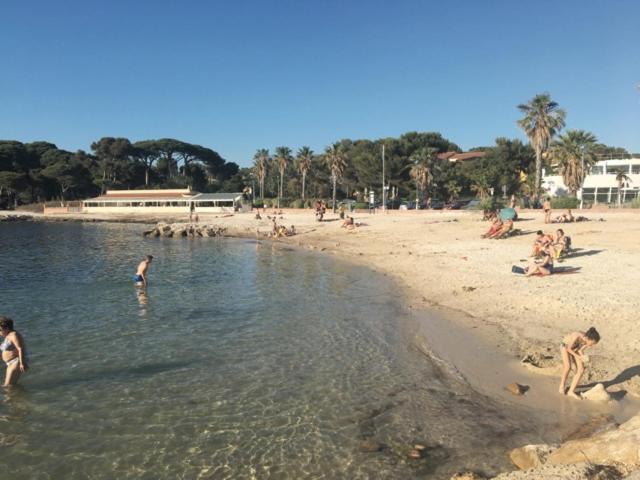 Bas De Villa Jardin Plein Sud Proche Mer Clim-Wifi Saint-Mandrier-sur-Mer Eksteriør bilde